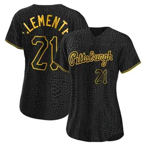 OuterStuff Roberto Clemente Pittsburgh Pirates Black Youth Cooperstown  V-Neck Mesh Jersey (X-Large 18/20) : : Sports, Fitness & Outdoors